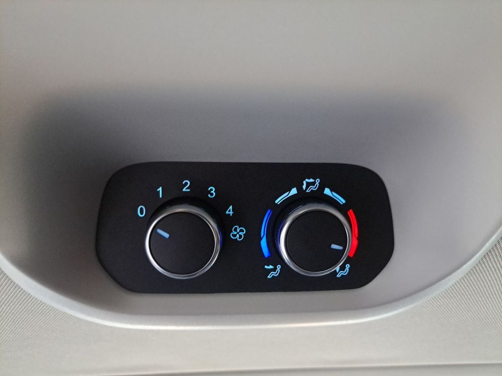 Ford Tourneo Custom 2021