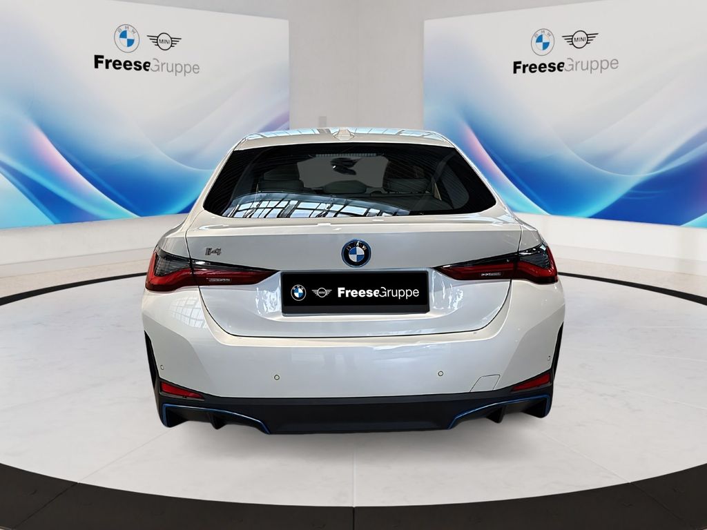 BMW i4 2022