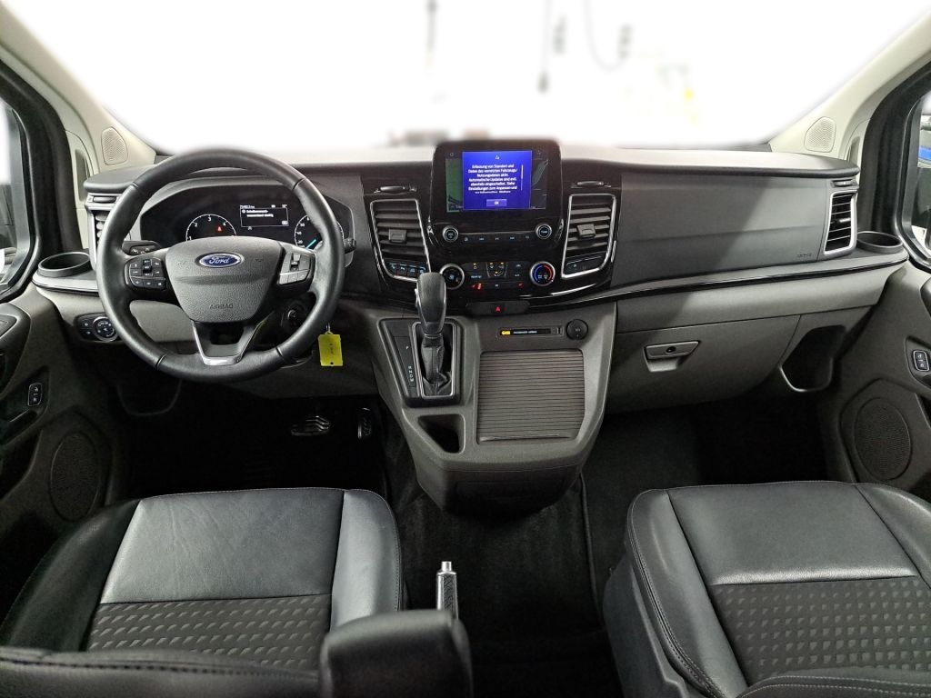 Ford Tourneo Custom 2021