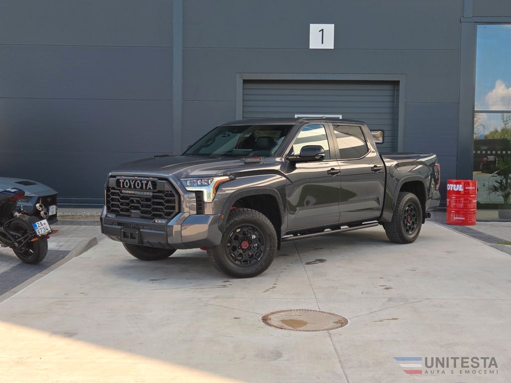Toyota Tundra