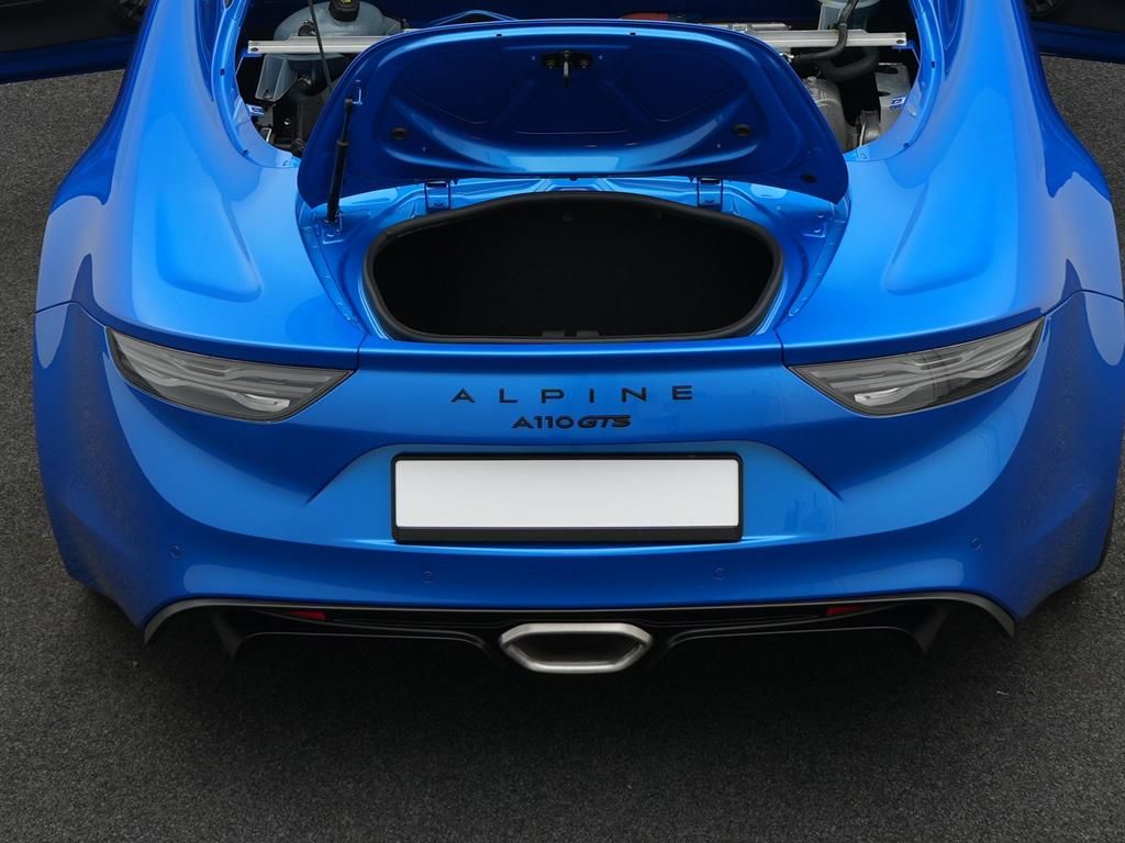 Alpine A110