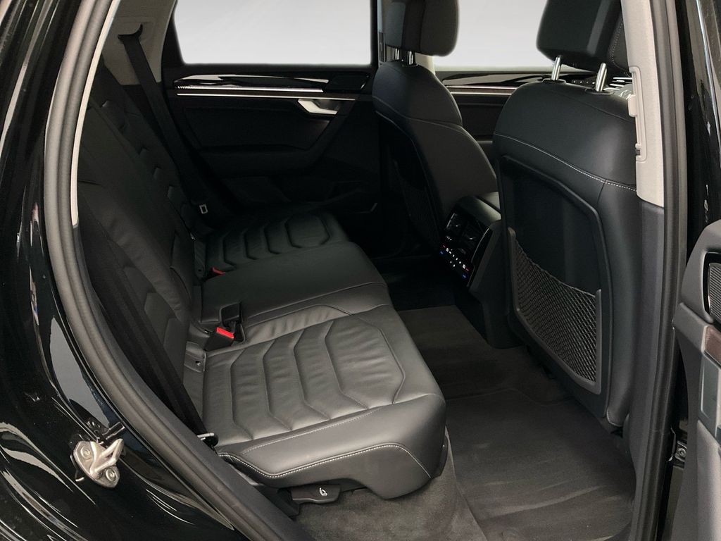 Volkswagen Touareg 2025