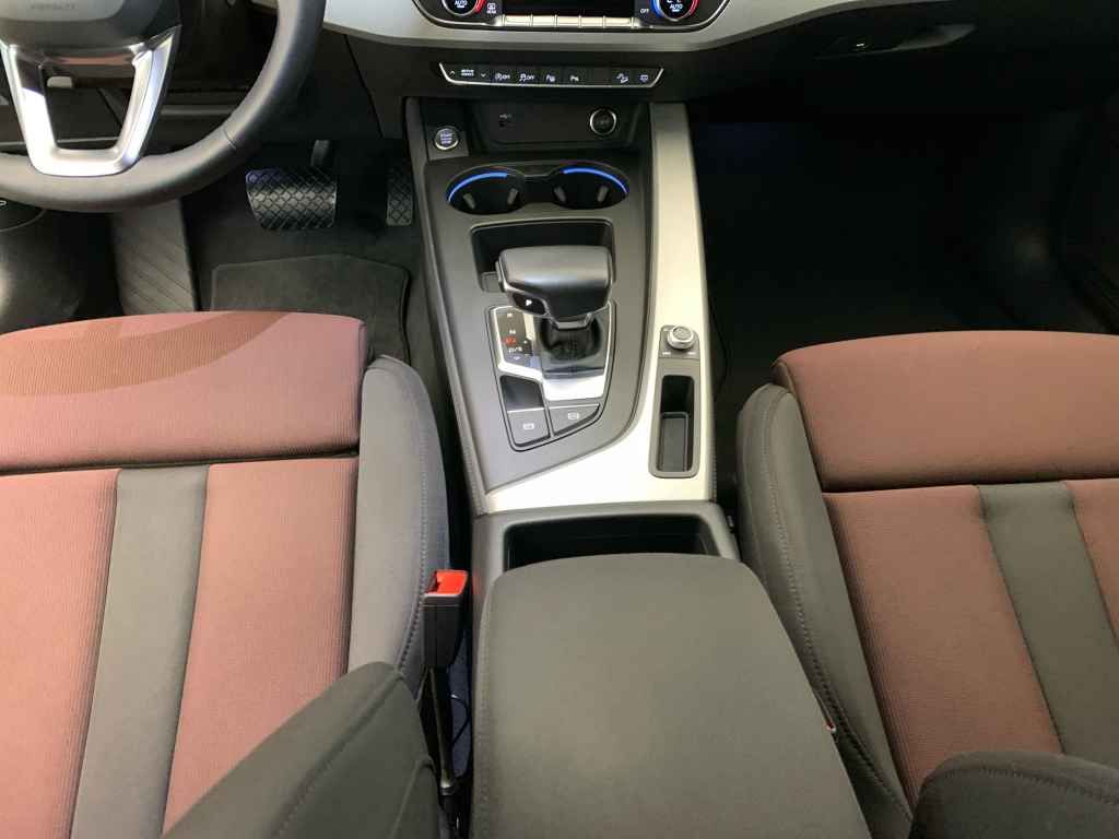 Audi A4 Allroad 2024