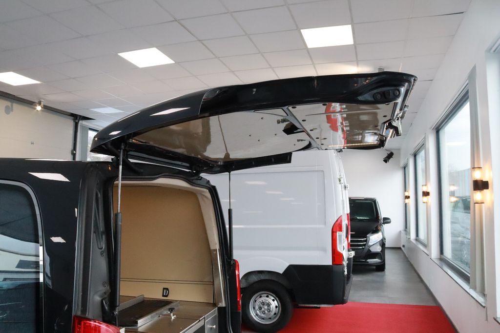 Mercedes-Benz V 220 2018