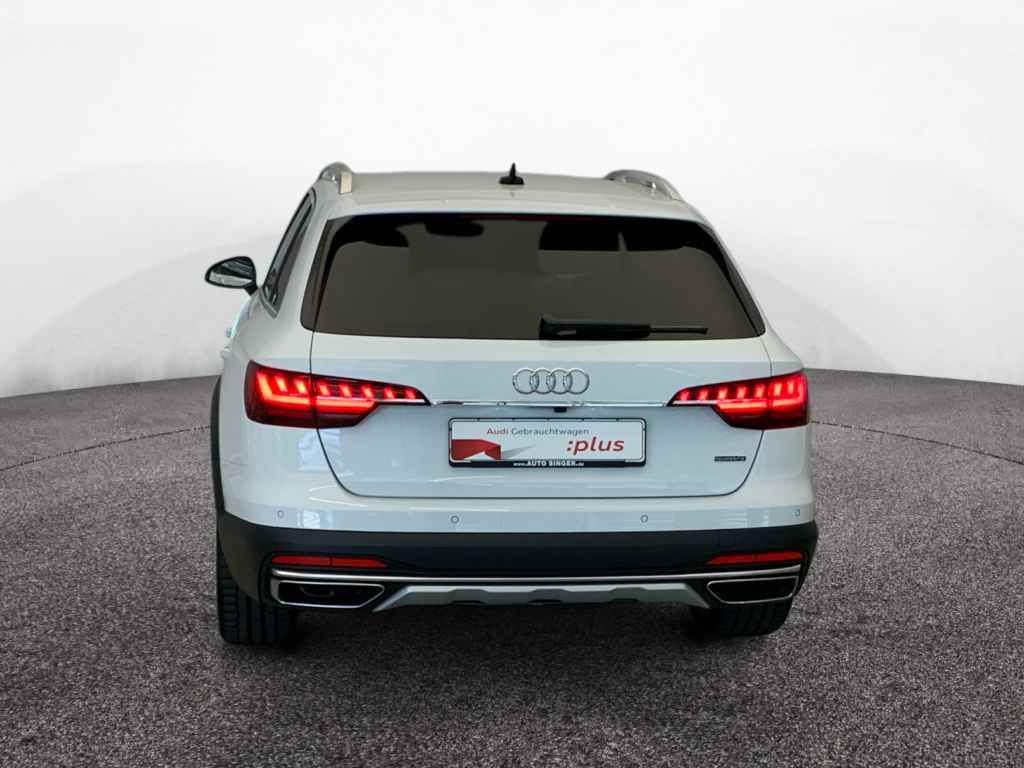 Audi A4 Allroad 2024