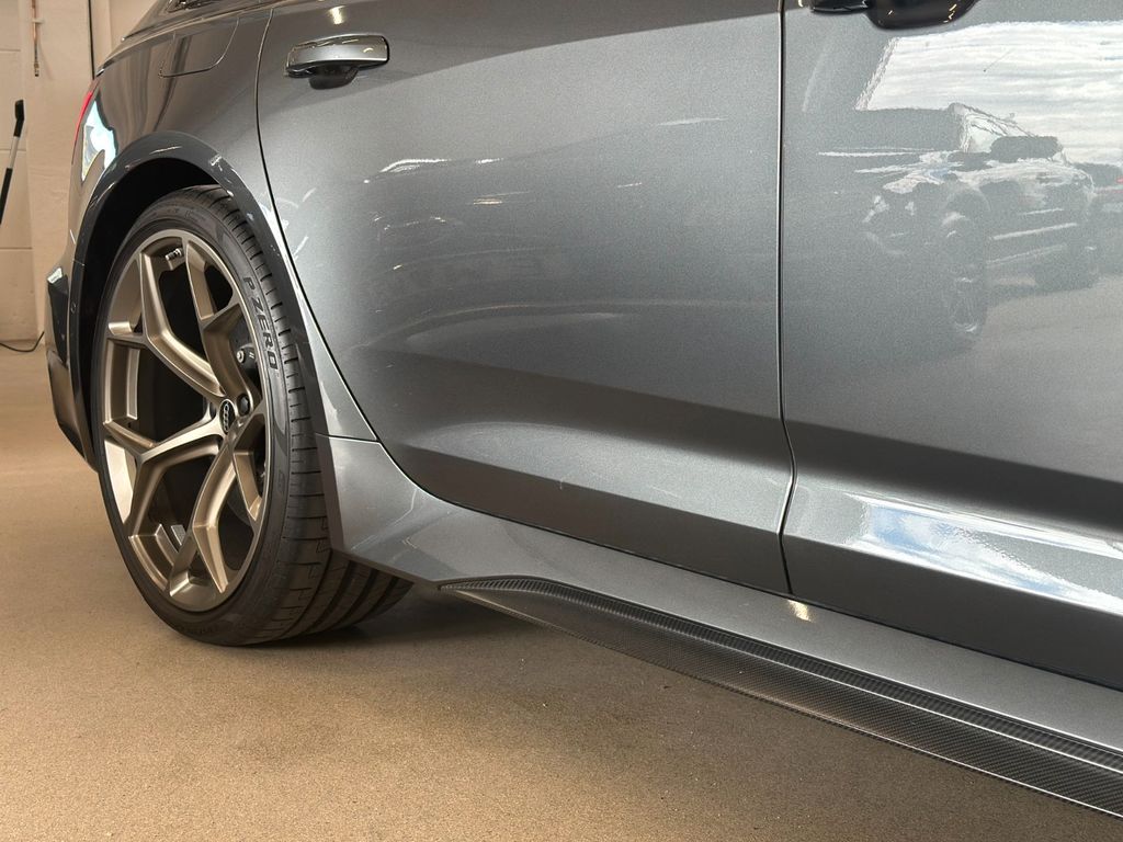 Audi RS6 2024