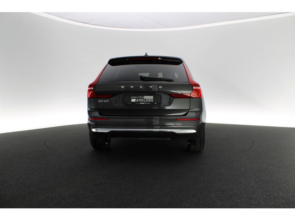 Volvo XC60 2022