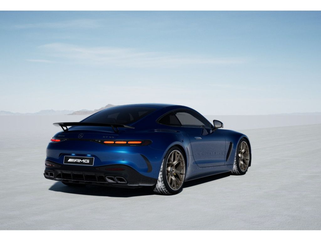 Mercedes-Benz AMG GT 2024