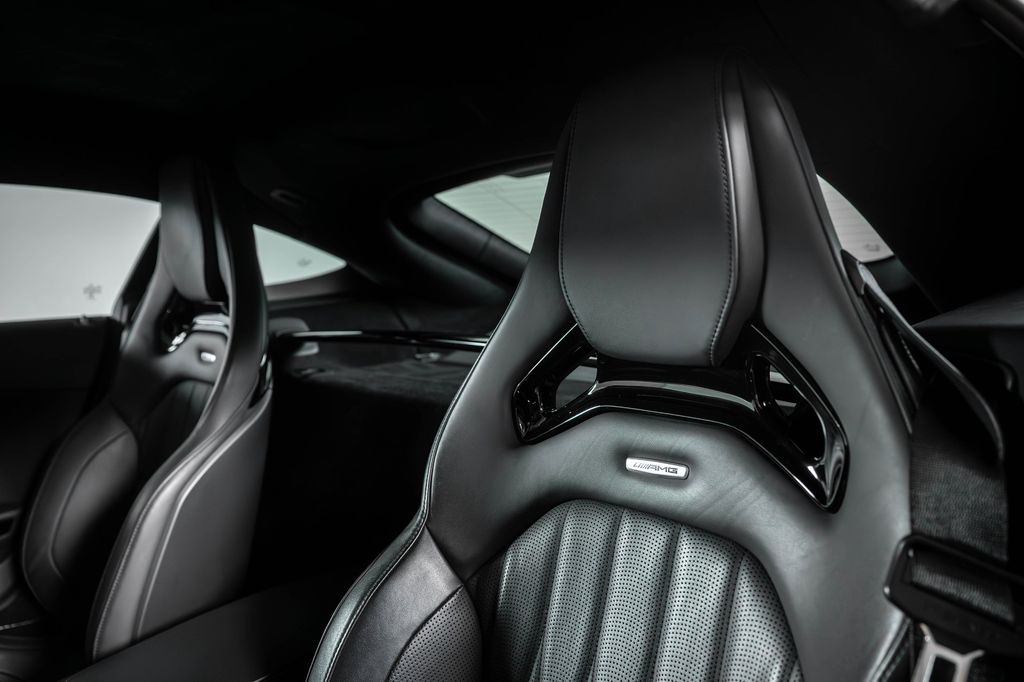 Mercedes-Benz AMG GT 2021