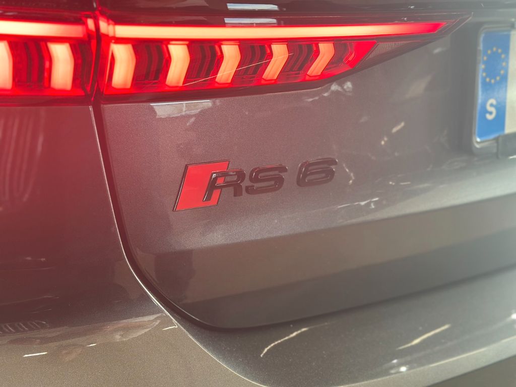 Audi RS6 2024