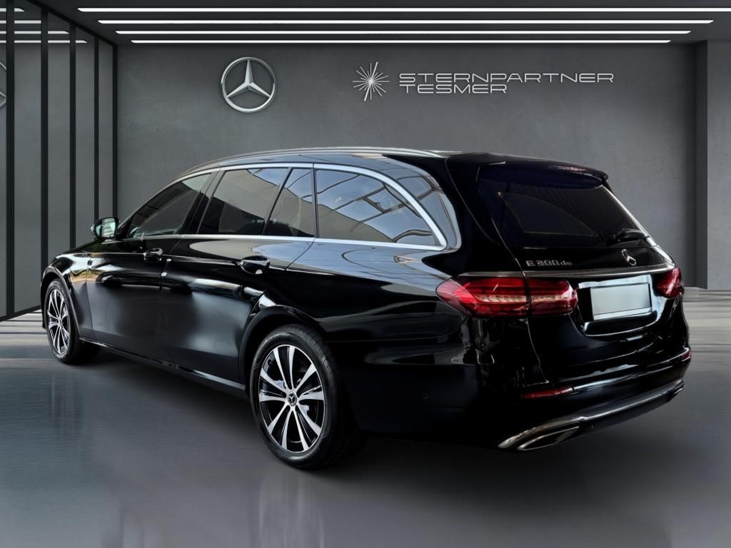 Mercedes-Benz E 300 2021
