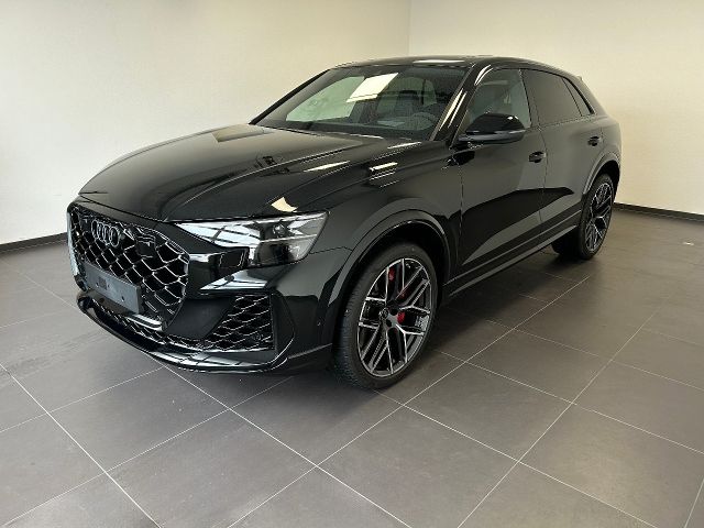 Audi RSQ8 2025
