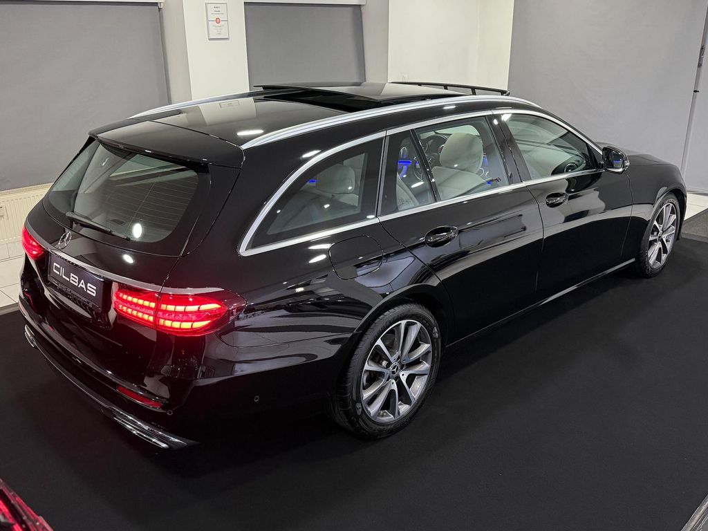 Mercedes-Benz E 220 2021