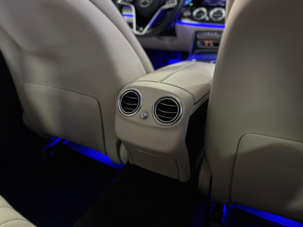 Mercedes-Benz E 220 2021