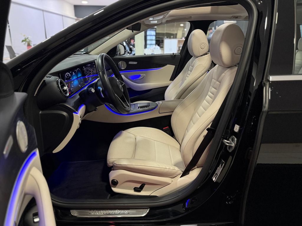 Mercedes-Benz E 220 2021