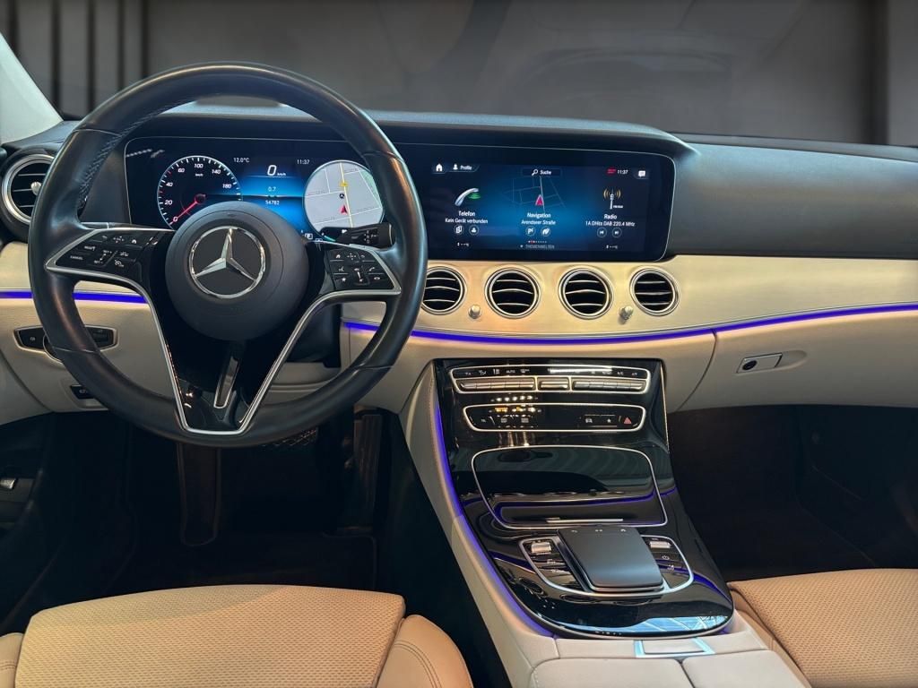 Mercedes-Benz E 300 2021