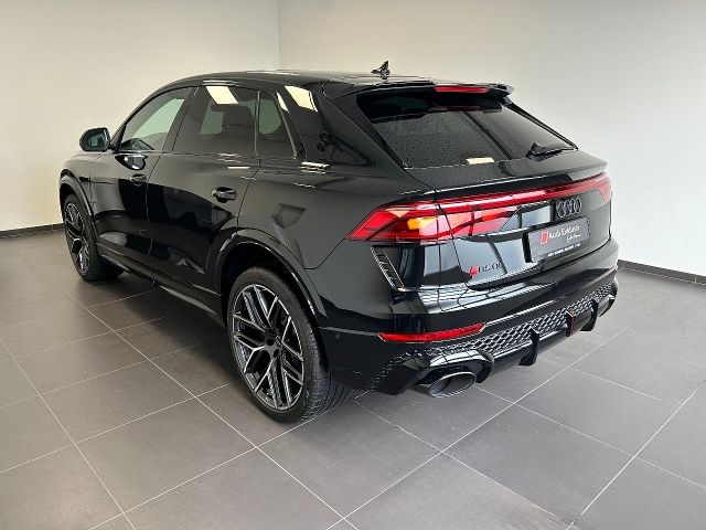 Audi RSQ8 2025