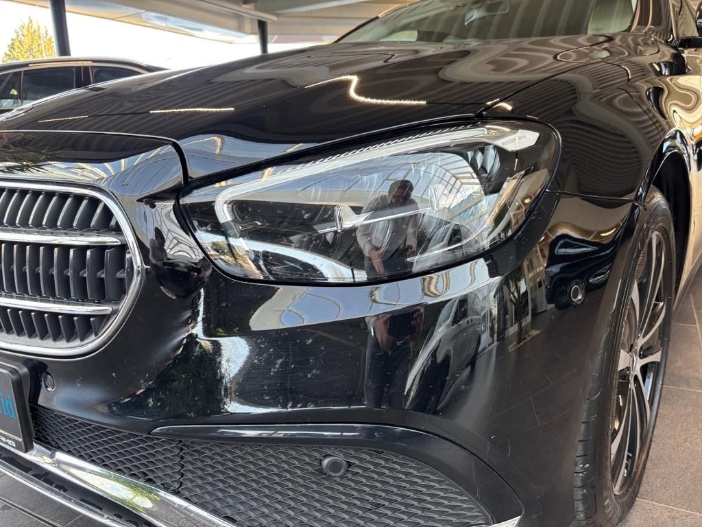 Mercedes-Benz E 300 2021