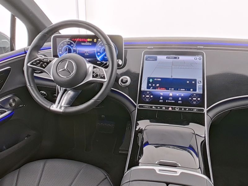 Mercedes-Benz EQE 2024