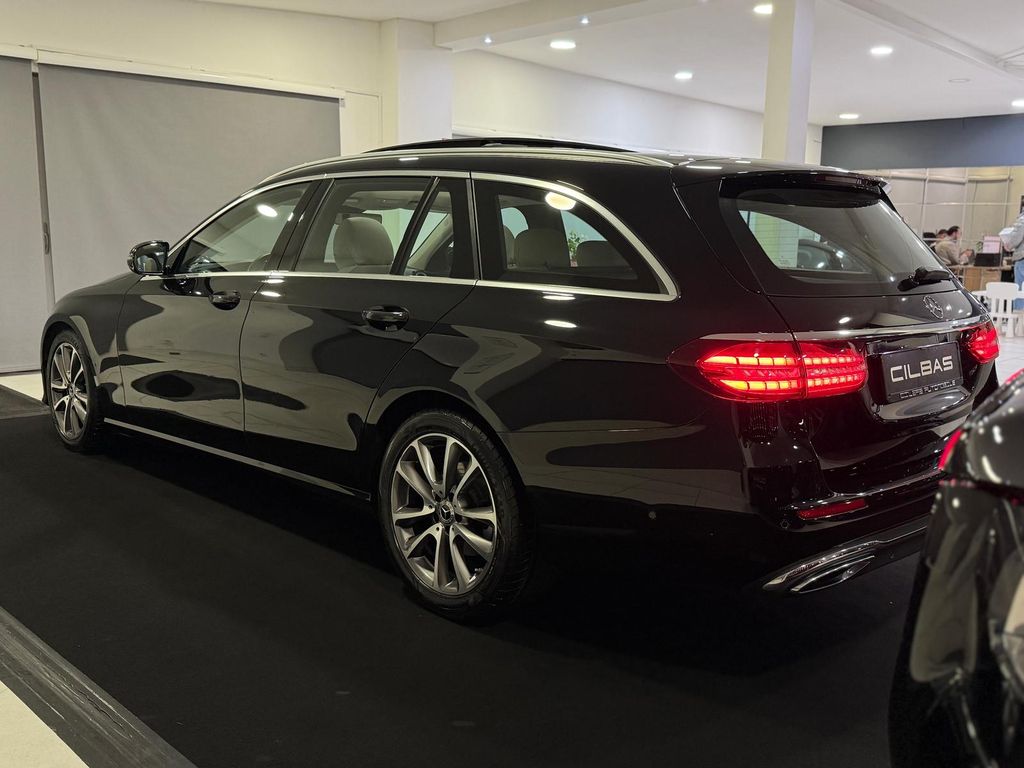 Mercedes-Benz E 220 2021