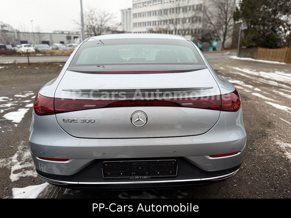 Mercedes-Benz EQE 2025