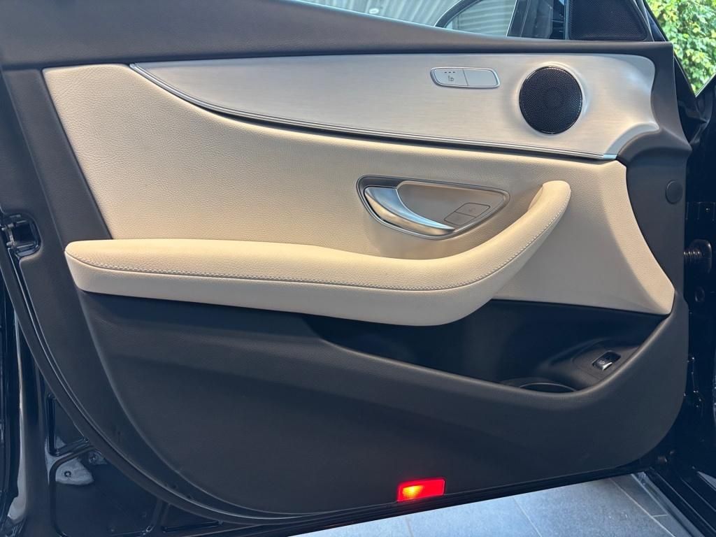 Mercedes-Benz E 300 2021