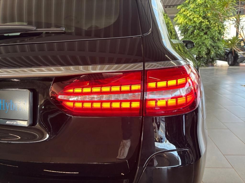 Mercedes-Benz E 300 2021