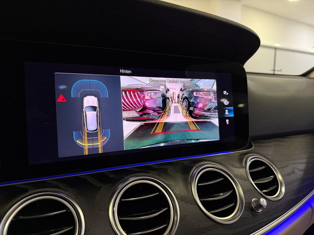 Mercedes-Benz E 220 2021