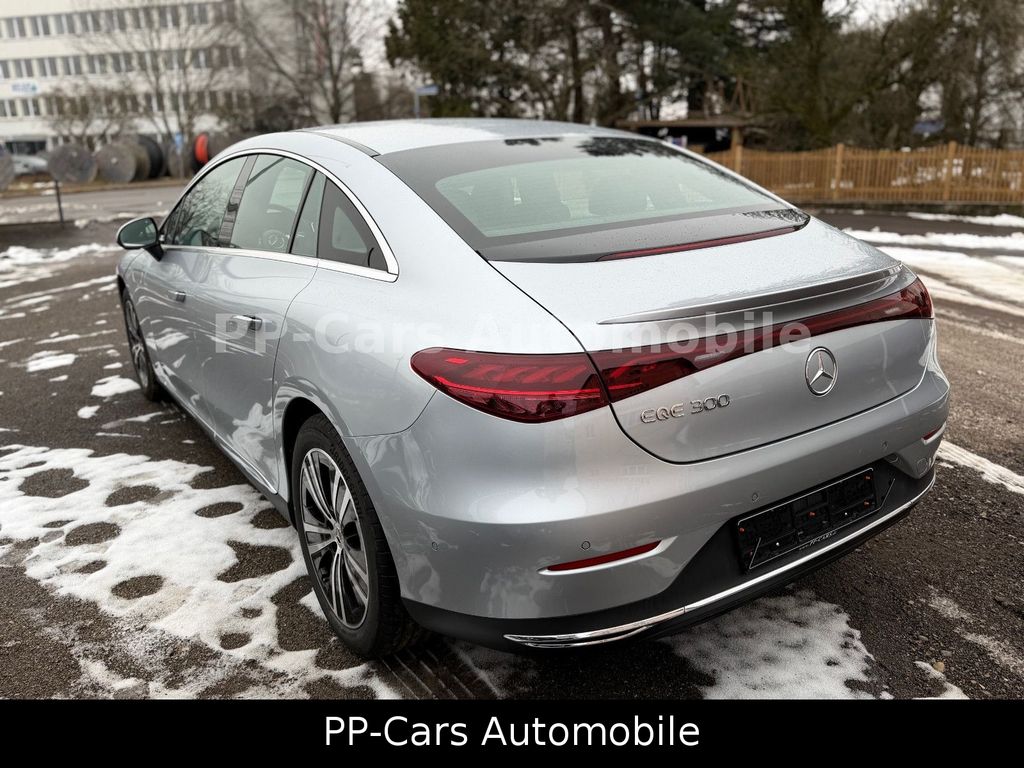 Mercedes-Benz EQE 2025