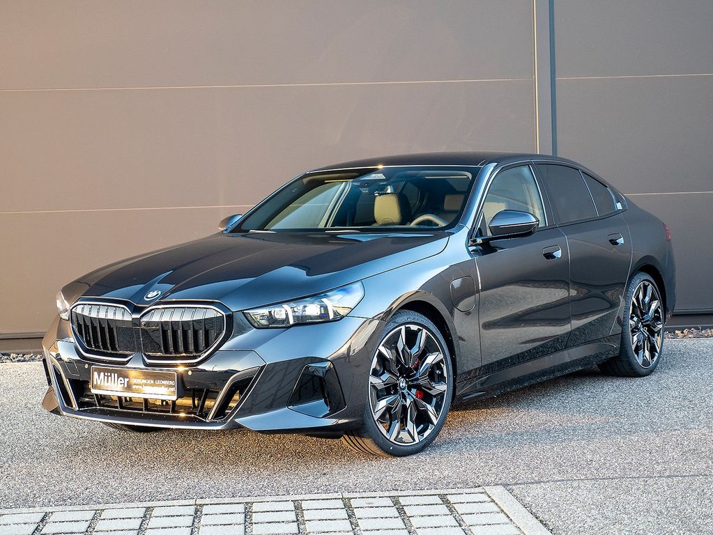 BMW 550