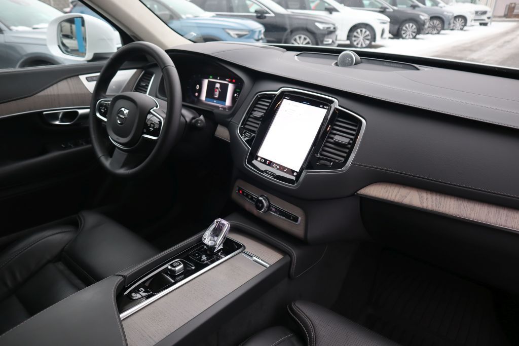 Volvo XC90 2024