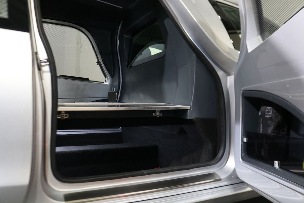 Mercedes-Benz E 200 2025