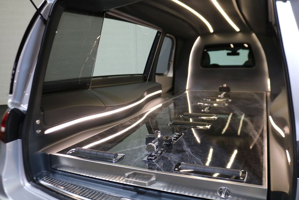 Mercedes-Benz E 200 2025