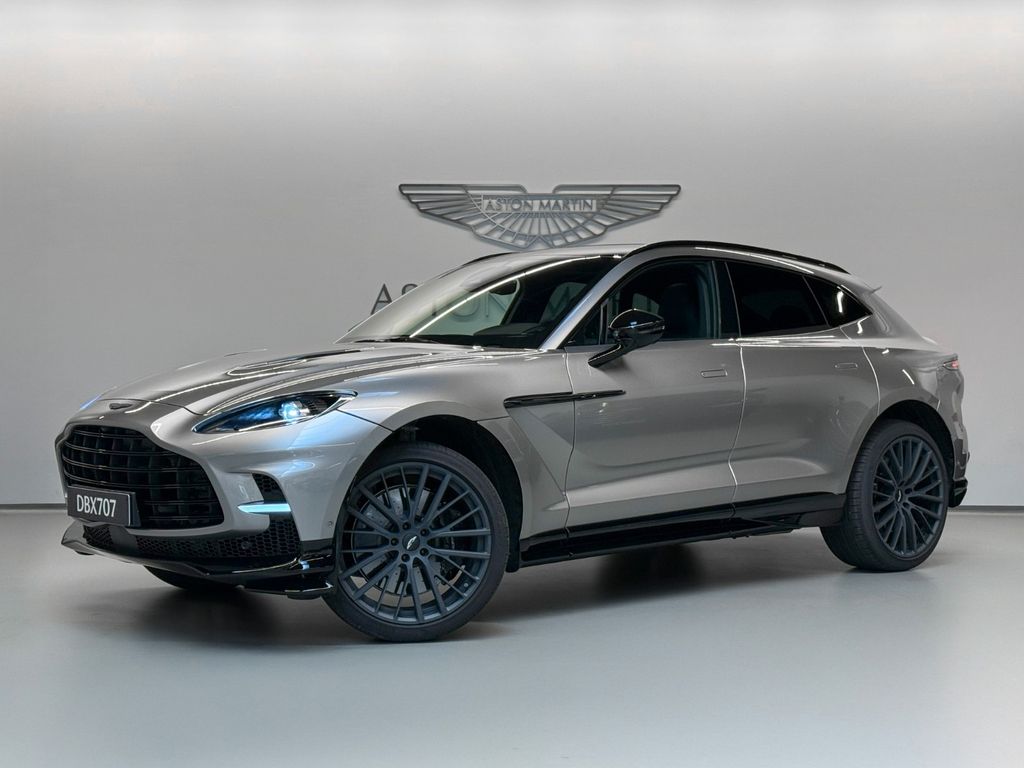 Aston Martin DBX