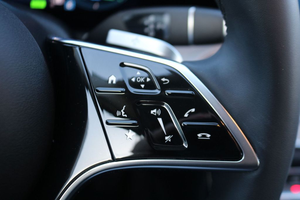 Mercedes-Benz E 200 2025