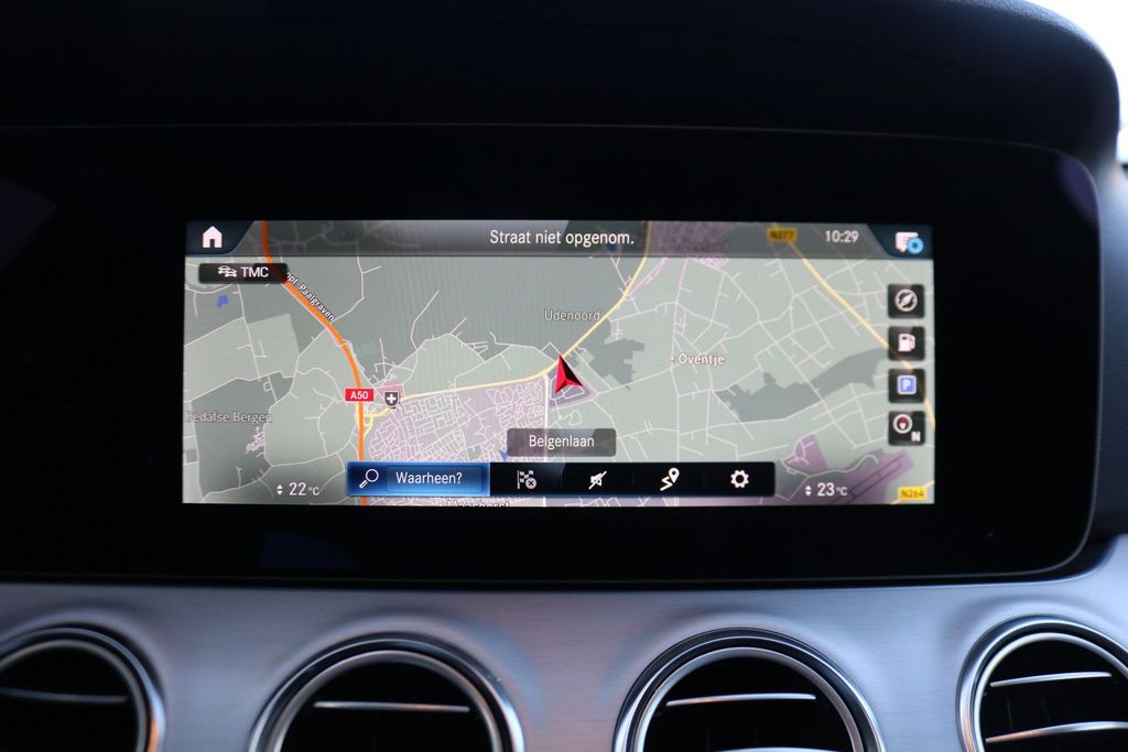 Mercedes-Benz E 200 2025