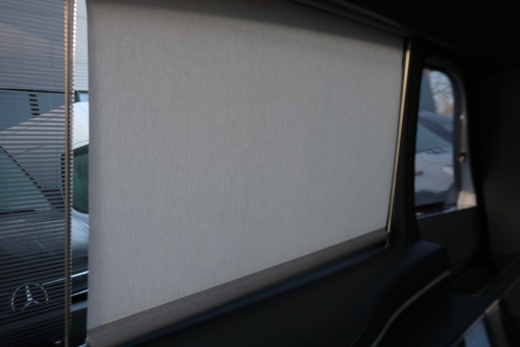 Mercedes-Benz E 200 2025