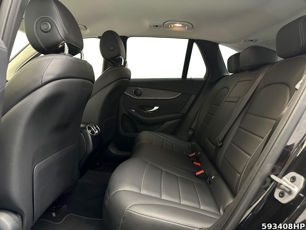 Mercedes-Benz GLC 300 2021