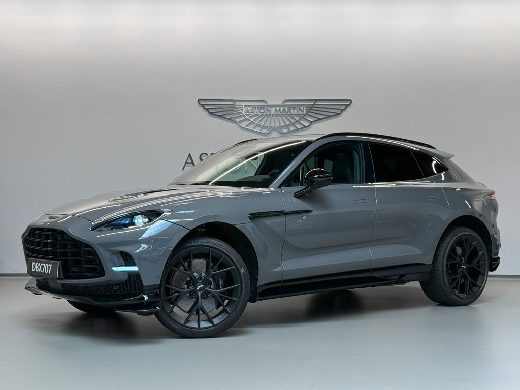 Aston Martin DBX
