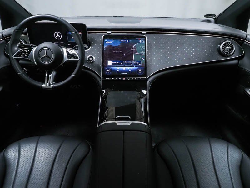 Mercedes-Benz EQE 2024