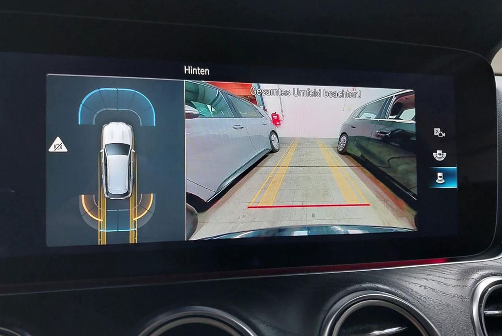 Mercedes-Benz E 300 2021