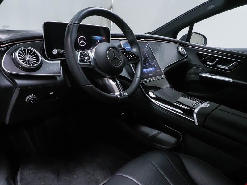 Mercedes-Benz EQE 2024