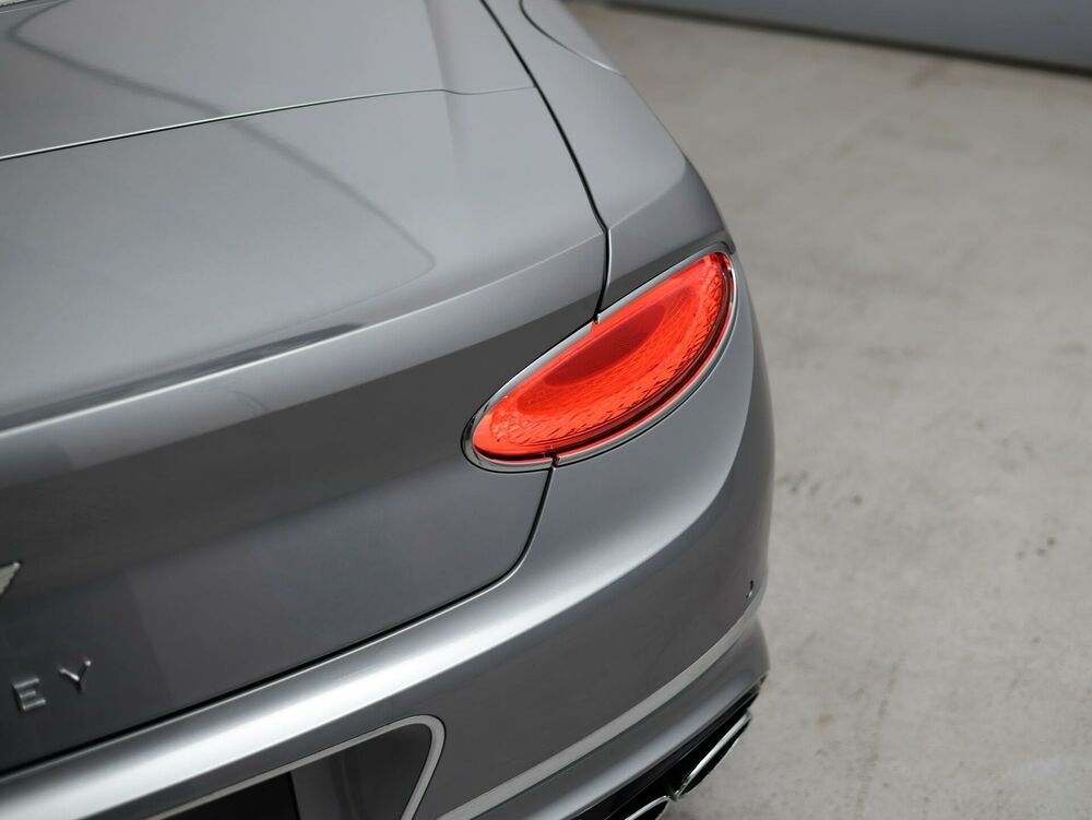 Bentley Continental 2024