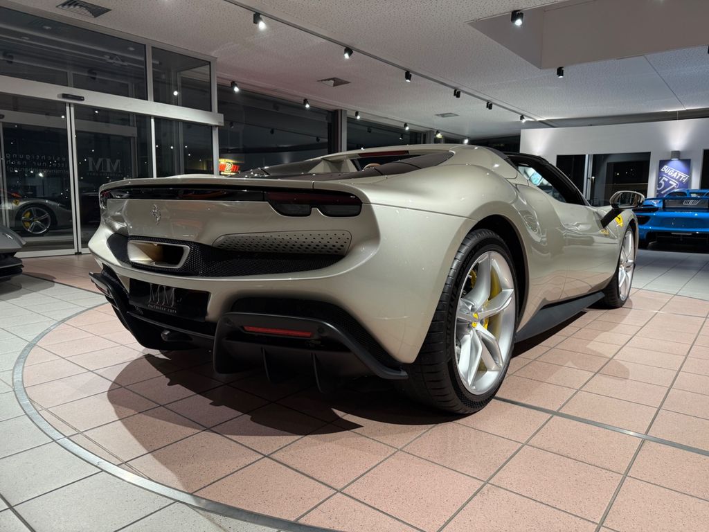 Ferrari 296 GTS 2024