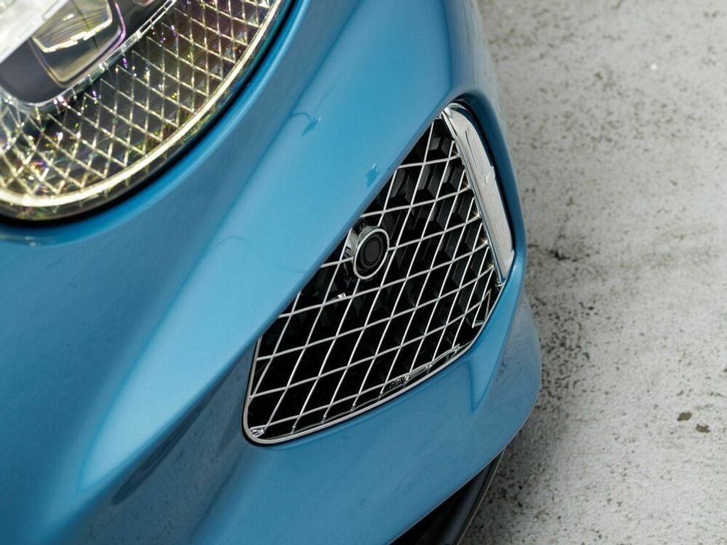 Bentley Continental 2025