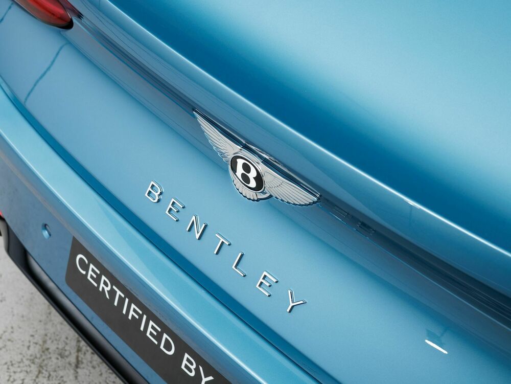 Bentley Continental 2025