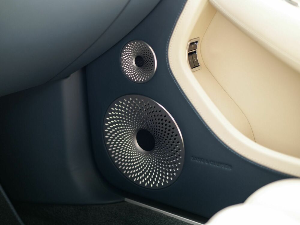 Bentley Continental 2025