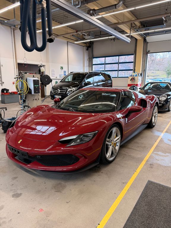 Ferrari 296 GTB 2024