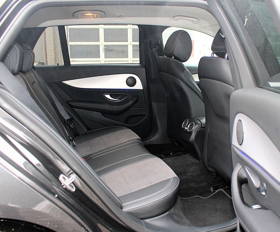 Mercedes-Benz E 300 2021