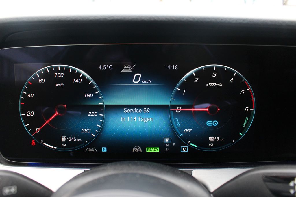 Mercedes-Benz E 300 2021